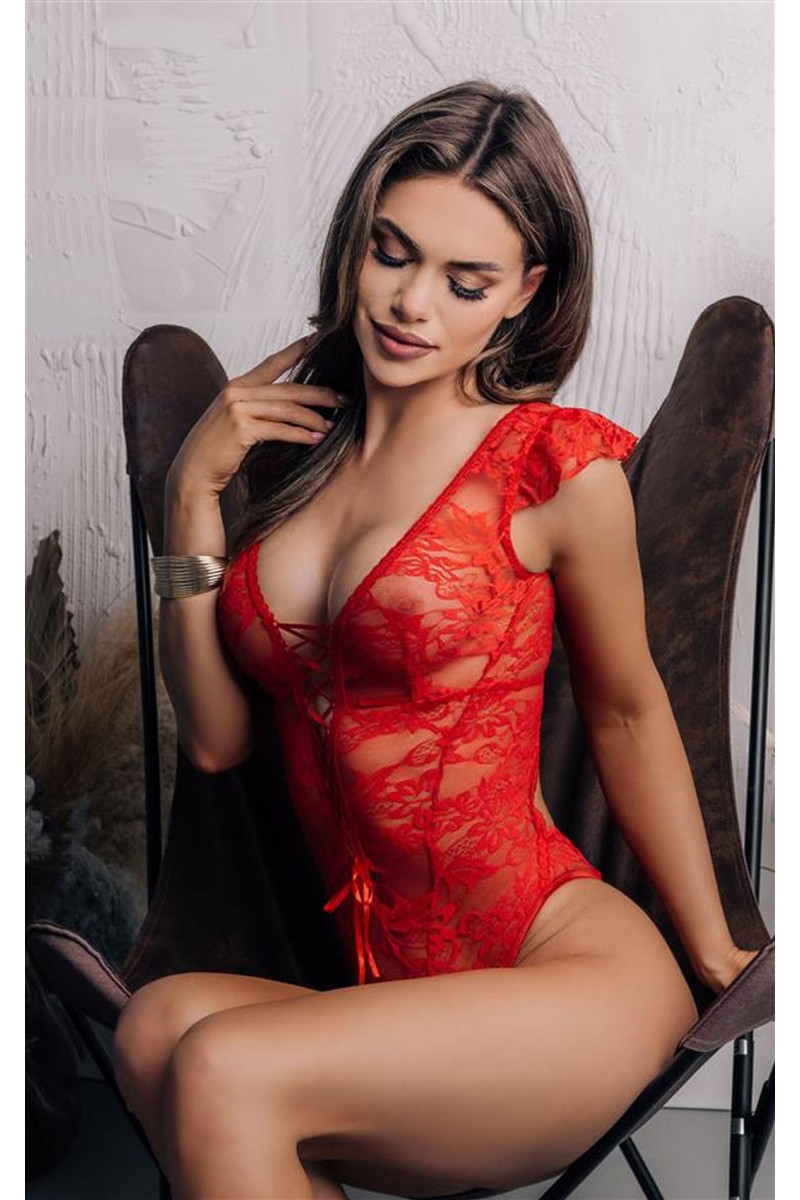 Zmysłowe body Leila