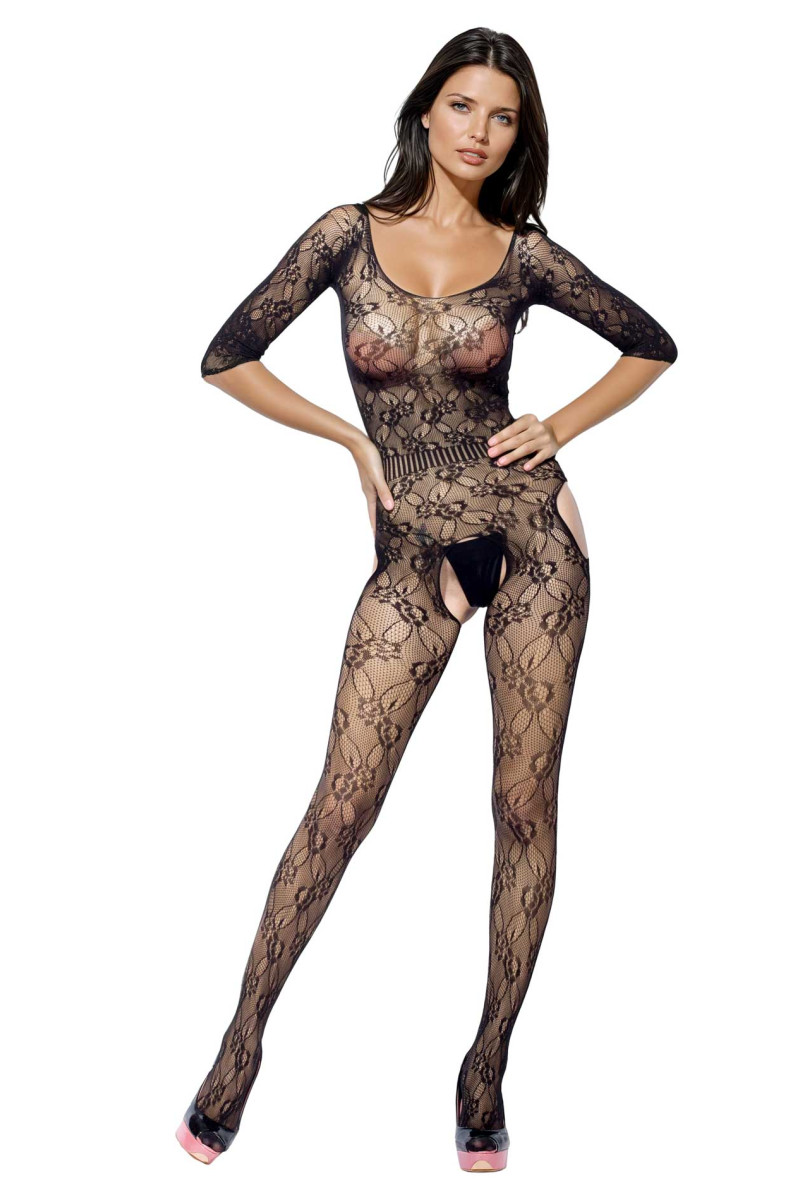 Koronkowy bodystocking podkreślający kobiece kształty